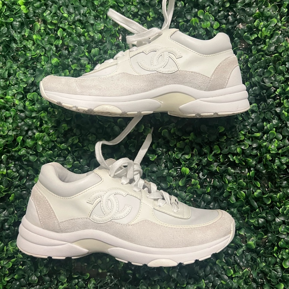 CHANEL low top sneakers 38 White G33745 No Box